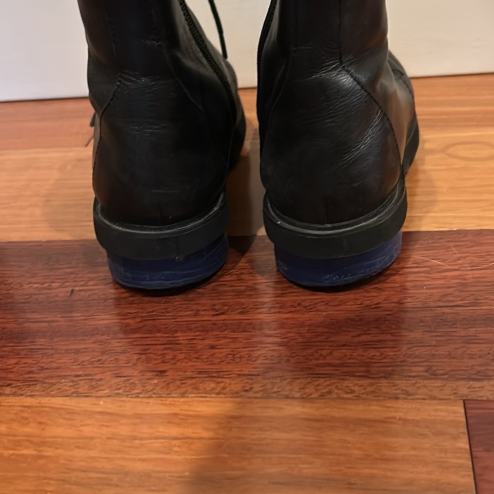 Camper Black Leather Ankle Boots with Blue and Red Sole - Picture 4 of 5